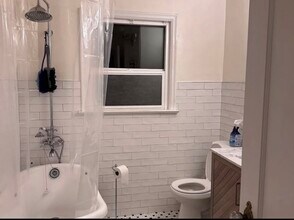 118 E 62nd St in Tacoma, WA - Building Photo - Building Photo