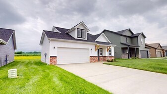 492 Ayden Ln in Clarksville, TN - Building Photo