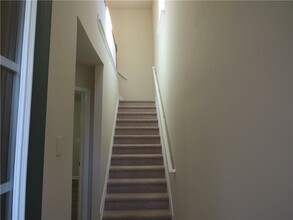 2240 Landing Ridge Dr in Duluth, GA - Building Photo - Building Photo