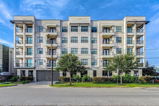 property at 1508 Blodgett St