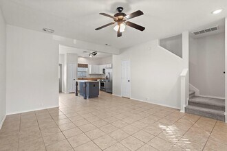 9735 Coyote Creek Dr in Houston, TX - Building Photo - Building Photo