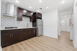 89 Stuyvesant Ave in Jersey City, NJ - Building Photo - Building Photo