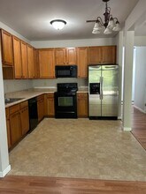 2000 Celebration Park Cir in Belleville, IL - Building Photo - Building Photo