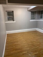 6220 S Eberhart Ave, Unit BE in Chicago, IL - Building Photo - Building Photo