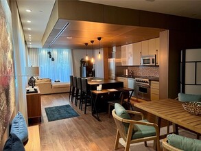 Montclair Lofts in Miami Beach, FL - Foto de edificio - Building Photo