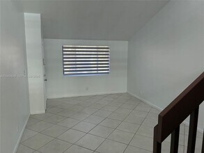 11611 SW 90th Terrace in Miami, FL - Building Photo - Building Photo