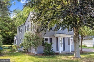 13a Penn Lyle Rd in West Windsor Township, NJ - Building Photo - Building Photo