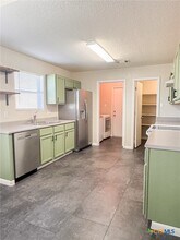 3203 Viewcrest Dr in Killeen, TX - Building Photo - Building Photo