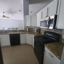 2505 Hybrid Ct in Kissimmee, FL - Building Photo - Building Photo
