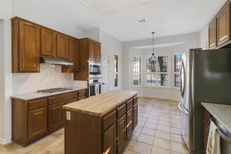 109 Sunflower St in Georgetown, TX - Foto de edificio - Building Photo