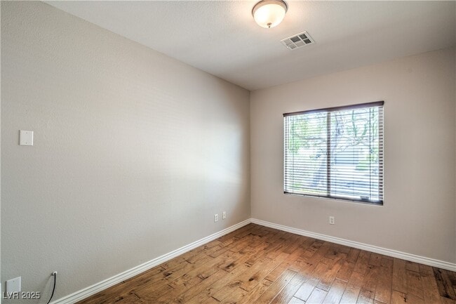 property at 2647 Ivoryhill St