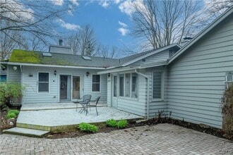 3862 State St in Skaneateles, NY - Building Photo - Building Photo
