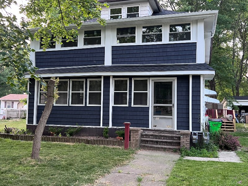 334 West St in Berea, OH - Building Photo
