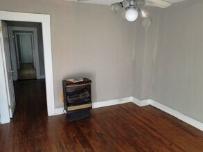 66 Chester Ave SE in Atlanta, GA - Building Photo - Building Photo