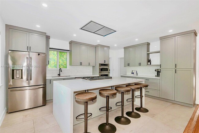 property at 10450 NE 5th Ave
