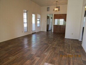 4025 Mary Cir in Las Cruces, NM - Building Photo - Building Photo