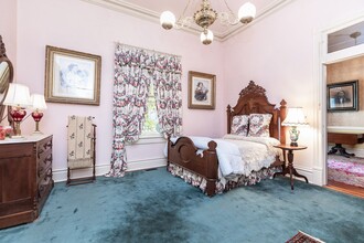 RESIDENTIAL/COMMERCIAL RENTAL - Charming h in Opelika, AL - Building Photo - Building Photo