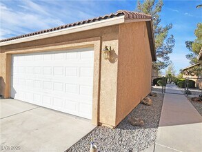 1340 Pocahontas Ave in Pahrump, NV - Building Photo - Building Photo