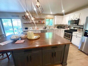 5828 Sagebrook Dr in Park City, UT - Building Photo - Building Photo