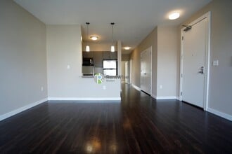 625 McGrath Hwy in Somerville, MA - Foto de edificio - Building Photo