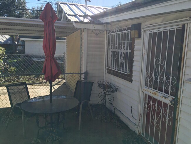 707 Tulane Dr-Unit -2 in San Antonio, TX - Building Photo - Building Photo