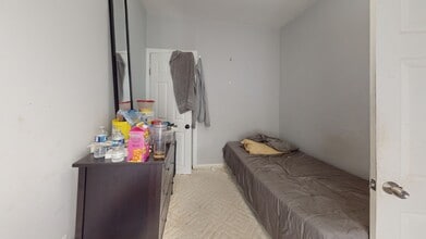 45 Morris St, Unit 2 in Boston, MA - Building Photo - Building Photo