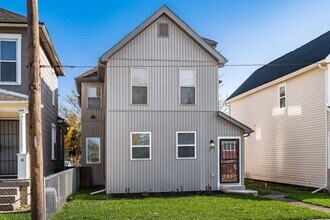 28 Rodgers Ave in Columbus, OH - Foto de edificio - Building Photo