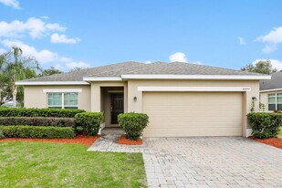 10053 Stockbridge St in Clermont, FL - Building Photo