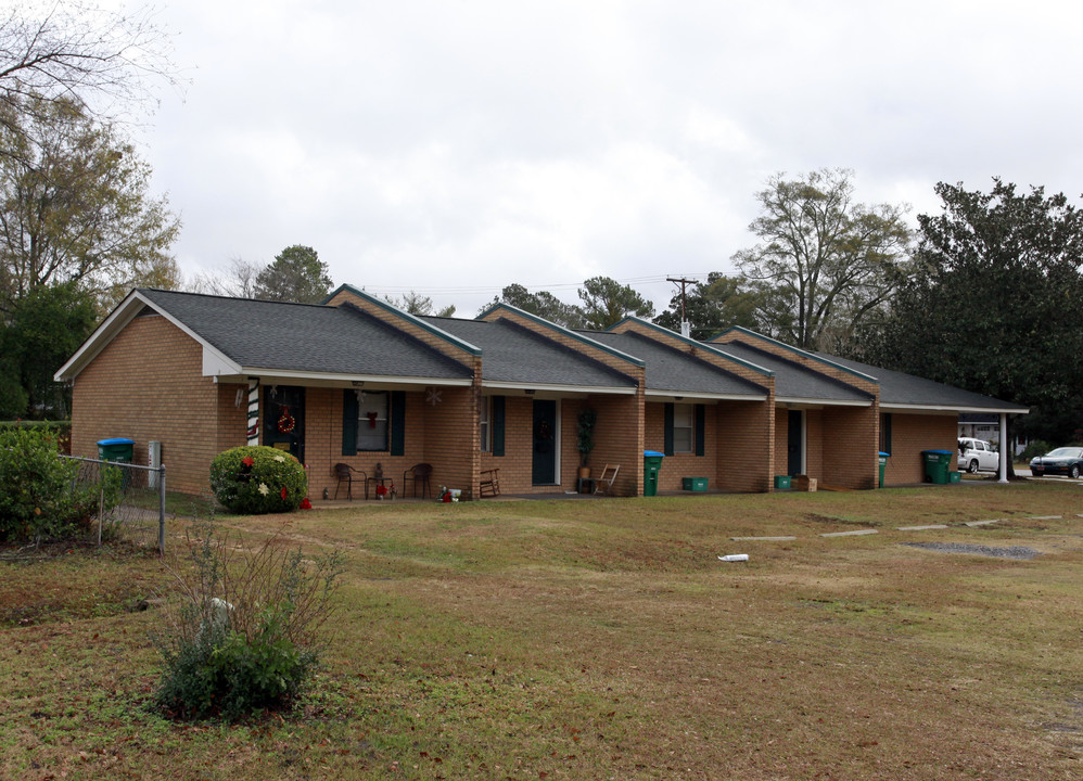 George's Apartments in Summerville, SC - Building Photo