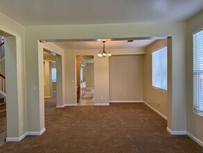 11405 Sangrado Dr in Bakersfield, CA - Building Photo - Building Photo