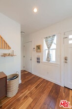 5117 Lincoln Ave in Los Angeles, CA - Building Photo - Building Photo