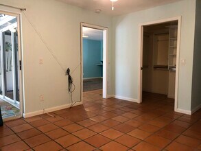 1515 NE Beacon Dr in Jensen Beach, FL - Building Photo - Building Photo