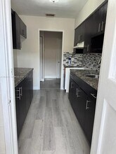 709 NW 1st St in Hallandale Beach, FL - Building Photo - Building Photo