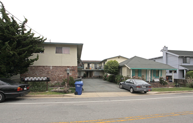 530 14th Ave in Santa Cruz, CA - Building Photo - Building Photo