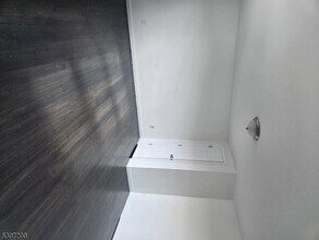 115 Pine St in Elizabeth, NJ - Building Photo - Building Photo