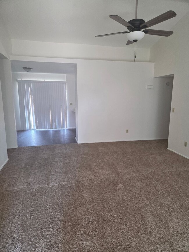 4942 E Enrose St in Mesa, AZ - Building Photo - Building Photo