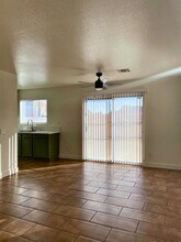 2807 The Avenue N in North Las Vegas, NV - Building Photo - Building Photo