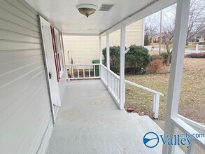 807 Oshaughnessy Ave NE in Huntsville, AL - Building Photo - Building Photo