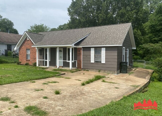 5338 Cedar Bluff Dr in Memphis, TN - Building Photo - Building Photo