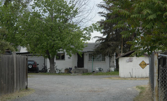 73-87 N Broadway Apartments