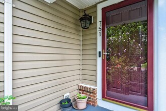 751 Holly Leaf Rd in Culpeper, VA - Building Photo - Building Photo