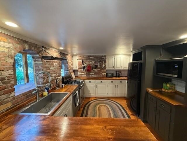 648 NH-103 in Newbury, NH - Building Photo - Building Photo