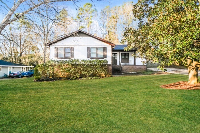 312 Bow Church Rd in Irmo, SC - Building Photo