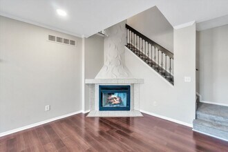 22224 Edgewater in Novi, MI - Building Photo - Building Photo