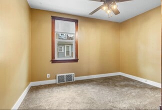 1015 Bluff St in Beloit, WI - Foto de edificio - Building Photo