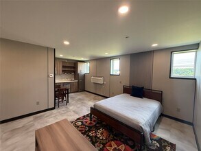 4505 Vestal Pkwy E in Vestal, NY - Building Photo - Building Photo