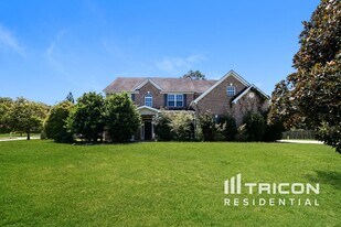 1316 Crosswind Pl in Mcdonough, GA - Building Photo