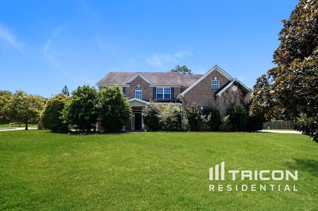 property at 1316 Crosswind Pl