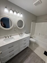 9445 Bellaire St in Thornton, CO - Building Photo - Building Photo