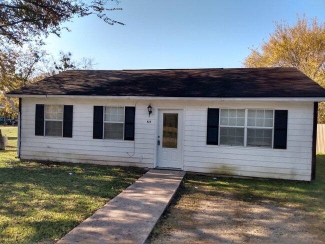 property at 424 Dixon St